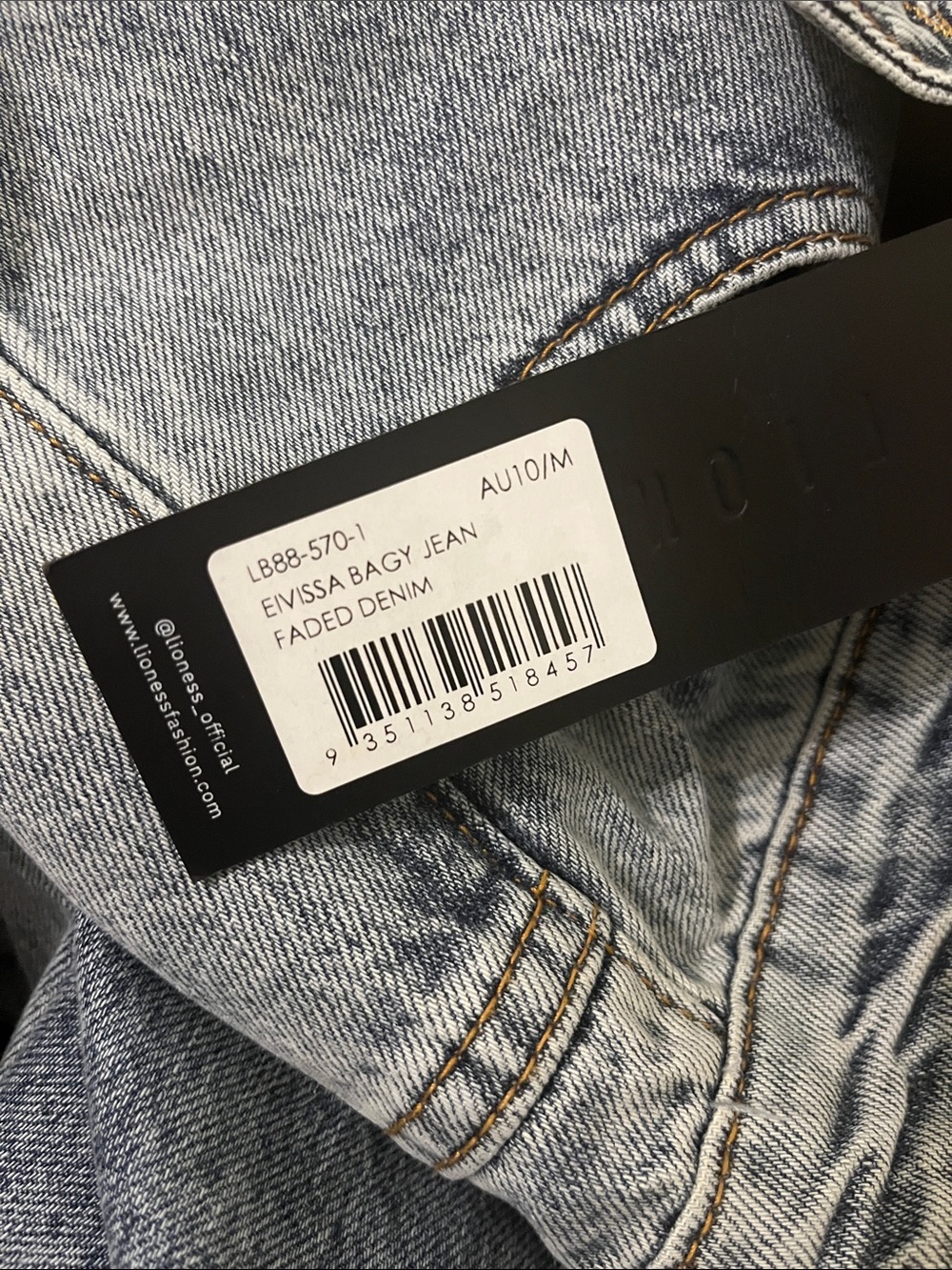 LIONESS 🇦🇺 Eivissa Baggy Jeans (M) NWT - Picture 2 of 6